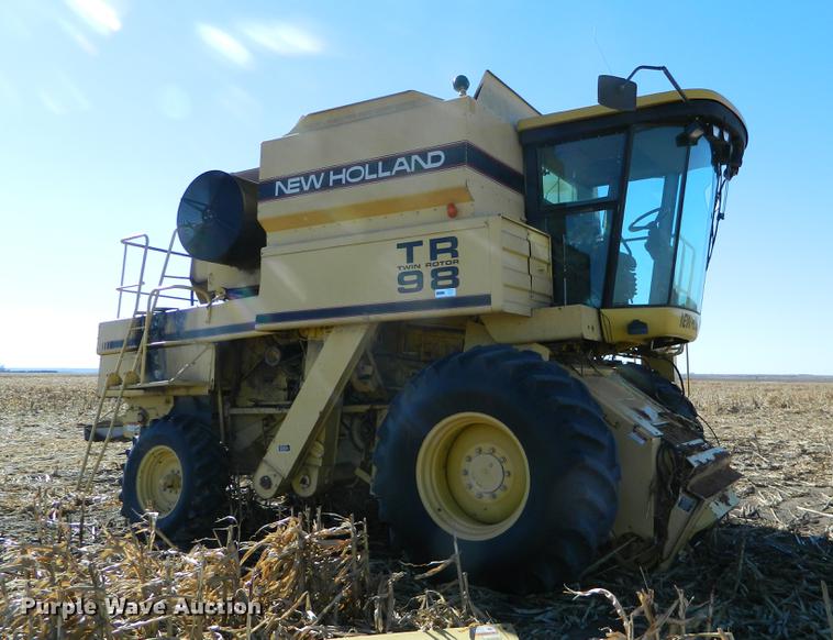 image for item DB1188 1998 New Holland TR98 combine