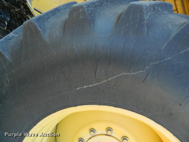 image for item DB1188 1998 New Holland TR98 combine