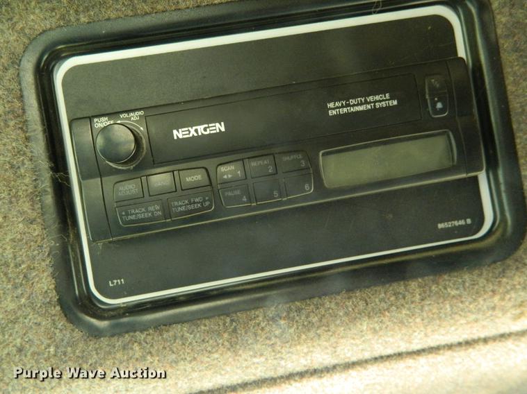 image for item DB1188 1998 New Holland TR98 combine