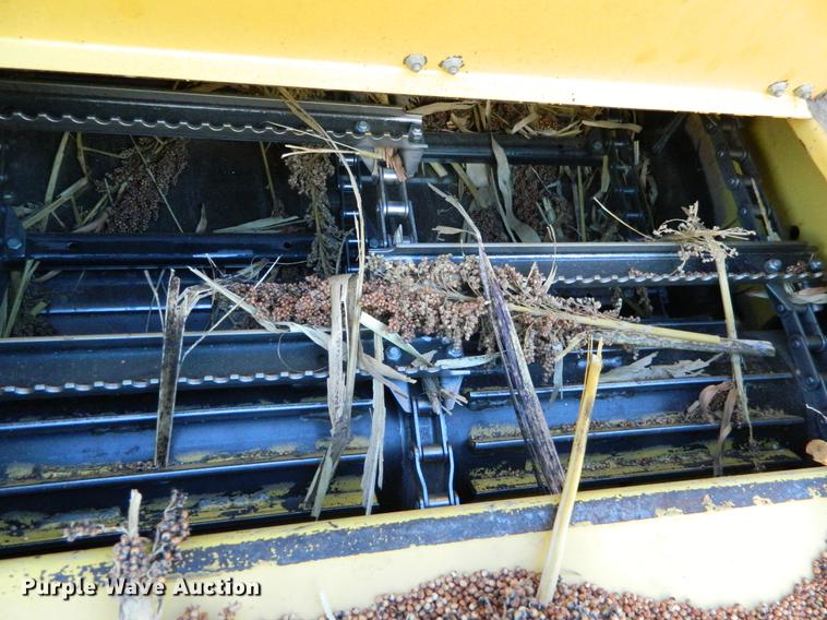 image for item DB1188 1998 New Holland TR98 combine