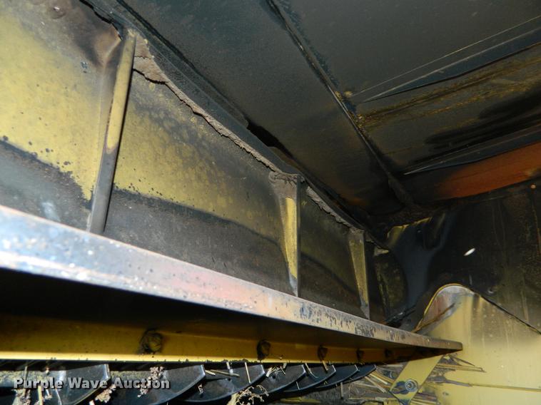 image for item DB1188 1998 New Holland TR98 combine