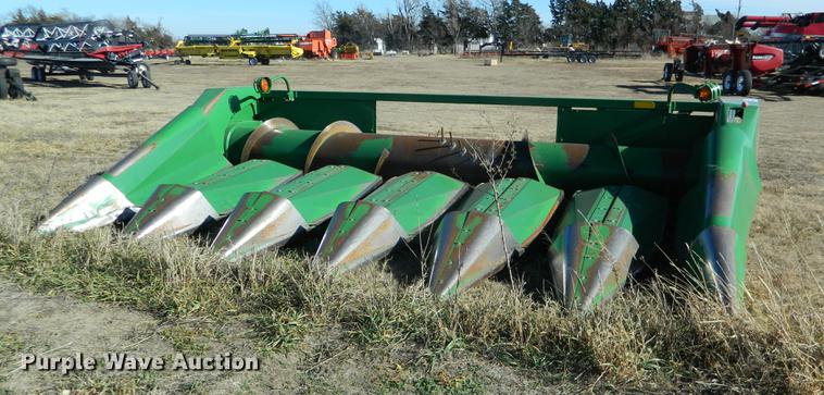 image for item DB1190 John Deere 653A all crop head