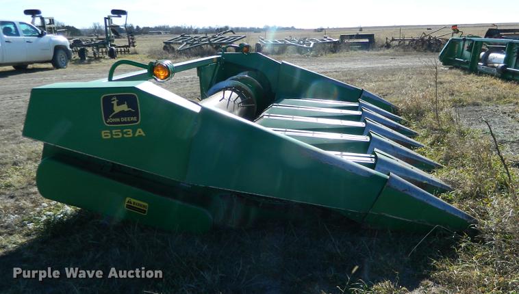 image for item DB1190 John Deere 653A all crop head