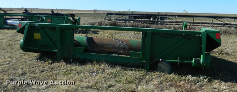 image for item DB1190 John Deere 653A all crop head