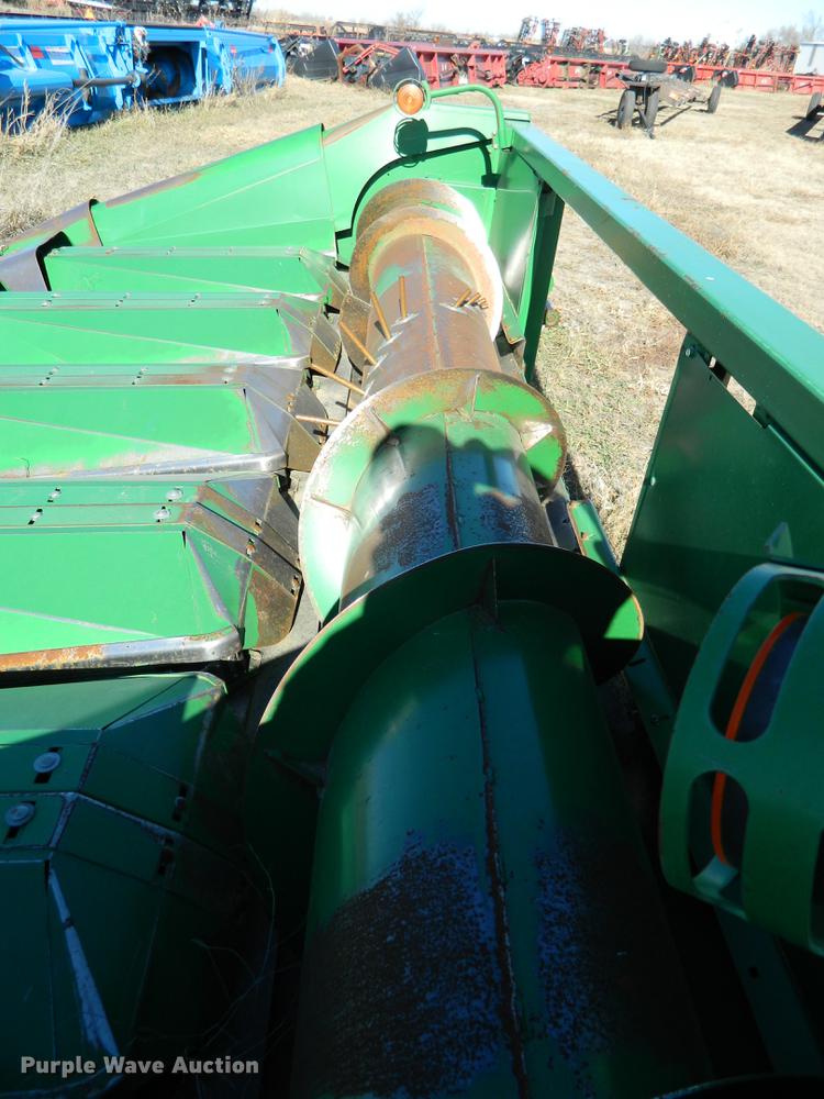 image for item DB1190 John Deere 653A all crop head