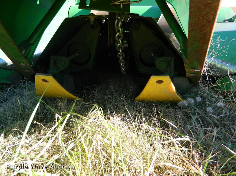 image for item DB1190 John Deere 653A all crop head