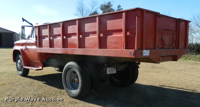 image for item DB1193 1966 Chevrolet C60 grain truck