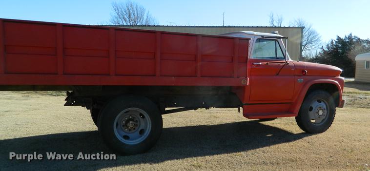 image for item DB1193 1966 Chevrolet C60 grain truck