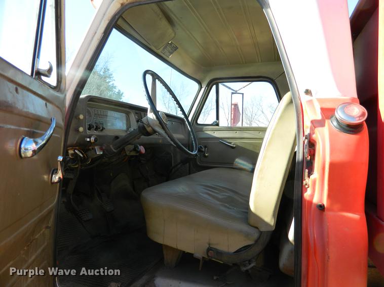 image for item DB1193 1966 Chevrolet C60 grain truck