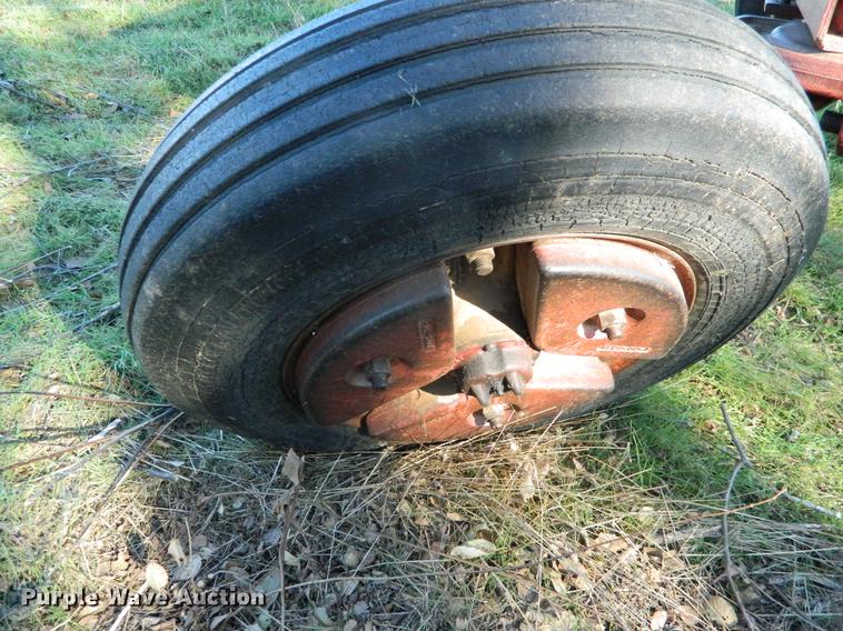 image for item DB1209 Krause one-way plow