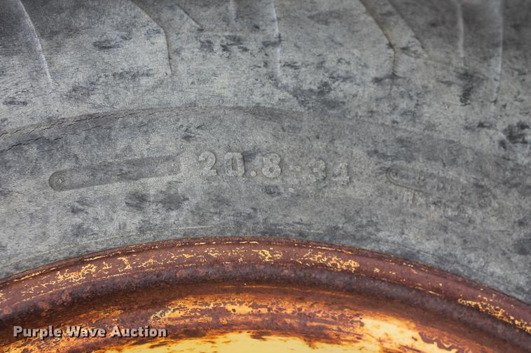 image for item DB5053 1975 John Deere 8630 4WD tractor