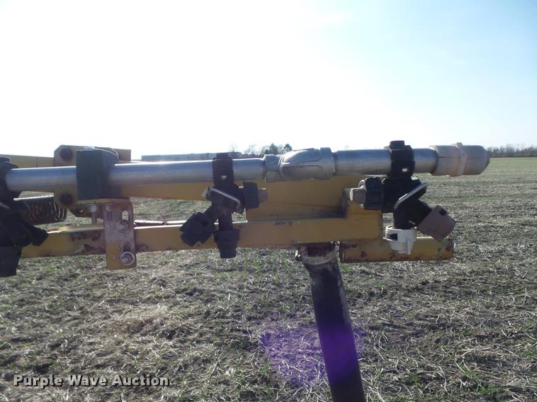 image for item DB6274 1994 Ag-Chem RoGator 664 self-propelled sprayer