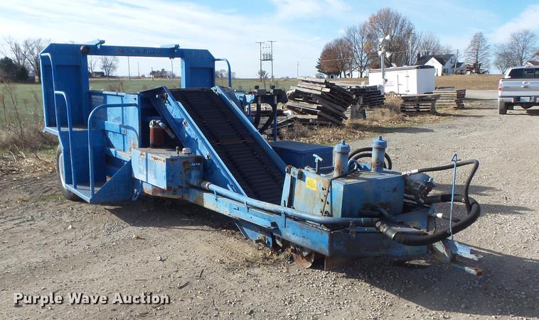 image for item DB6284 Teledyne Princeton 4020 sod harvester