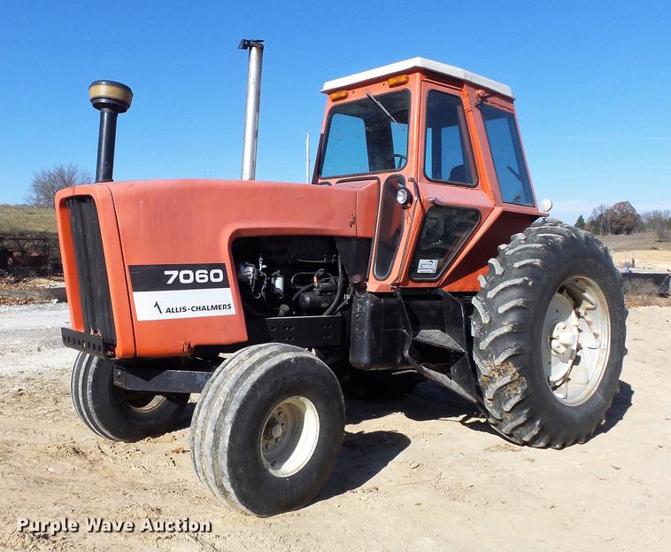 image for item DB6289 1978 Allis Chalmers 7060 tractor
