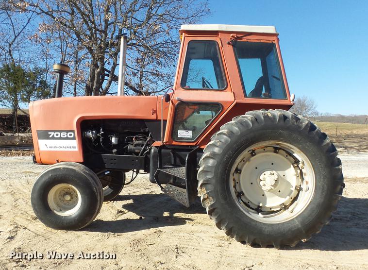 image for item DB6289 1978 Allis Chalmers 7060 tractor