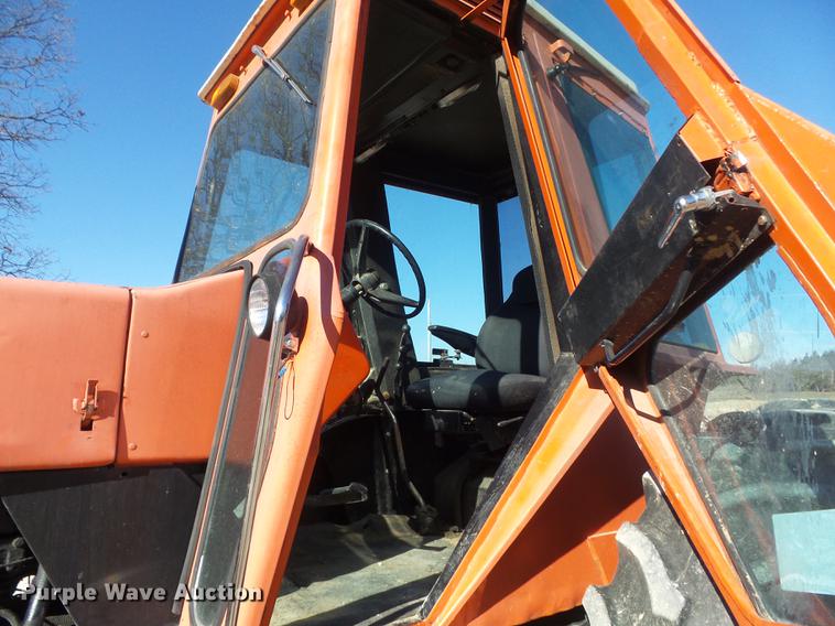 image for item DB6289 1978 Allis Chalmers 7060 tractor