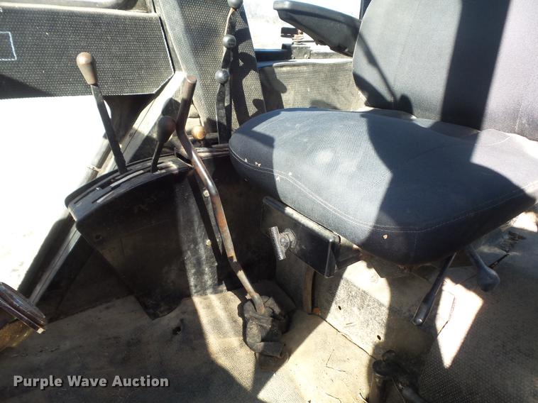 image for item DB6289 1978 Allis Chalmers 7060 tractor