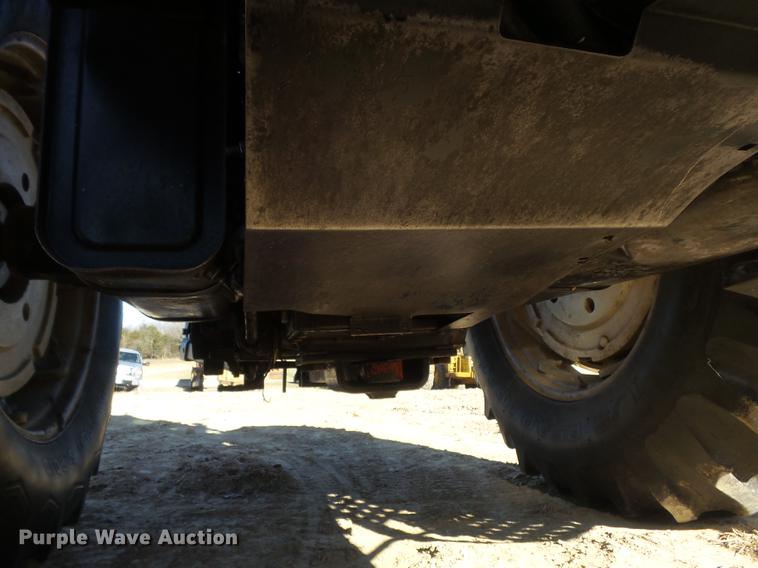 image for item DB6289 1978 Allis Chalmers 7060 tractor