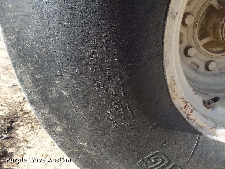 image for item DB6289 1978 Allis Chalmers 7060 tractor