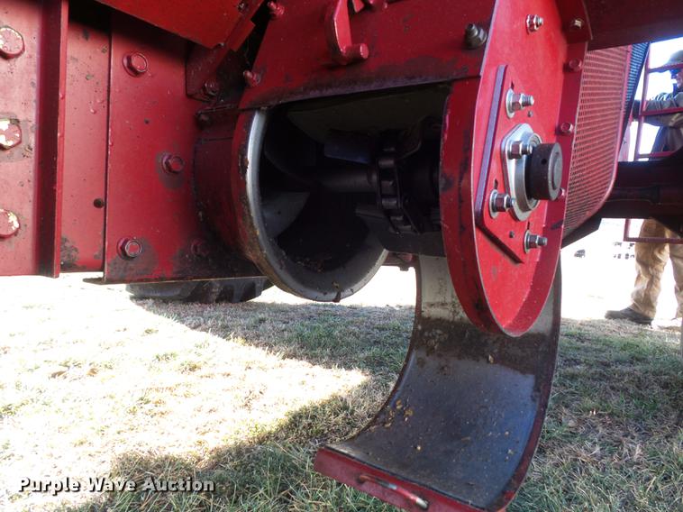 image for item DB6290 2001 Case IH 2388 Axial-Flow RWA combine