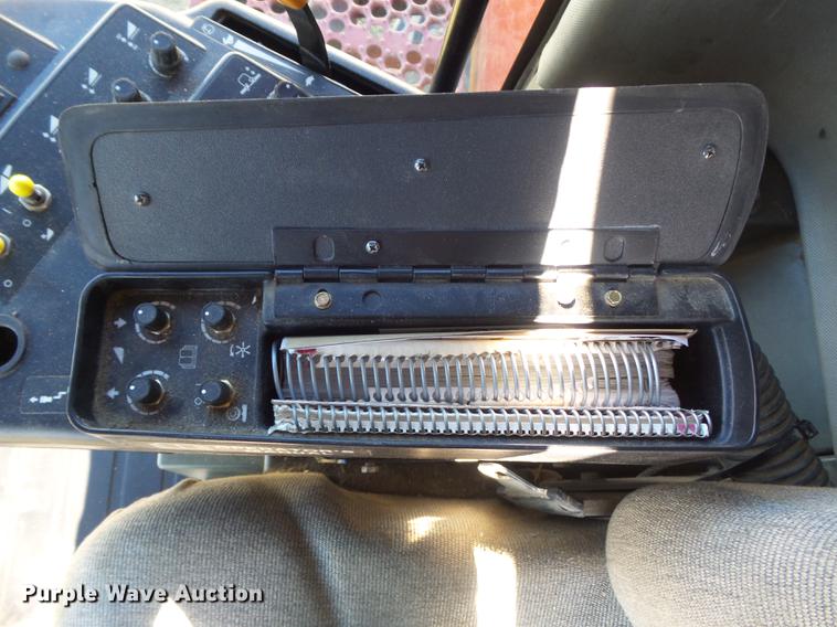 image for item DB6290 2001 Case IH 2388 Axial-Flow RWA combine