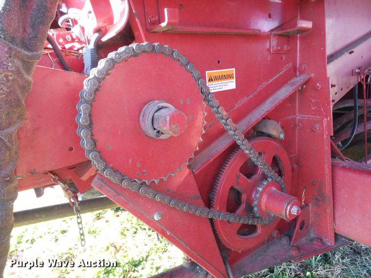 image for item DB6299 1997 Case IH 2144 combine