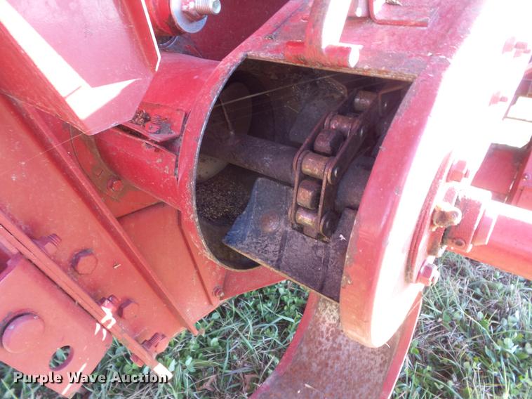 image for item DB6299 1997 Case IH 2144 combine