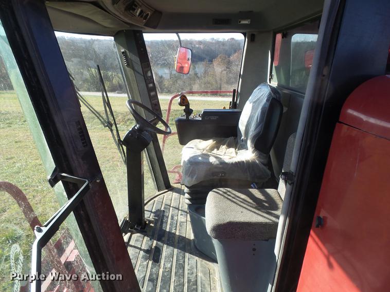 image for item DB6299 1997 Case IH 2144 combine