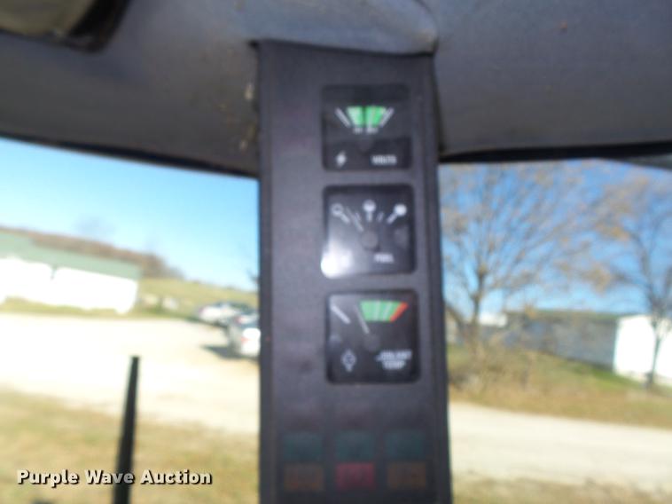 image for item DB6299 1997 Case IH 2144 combine