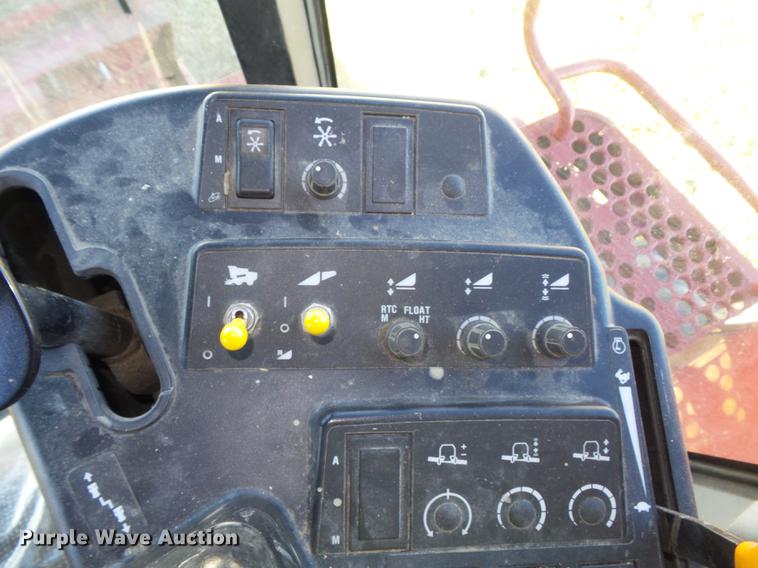 image for item DB6299 1997 Case IH 2144 combine