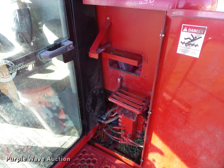 image for item DB6299 1997 Case IH 2144 combine