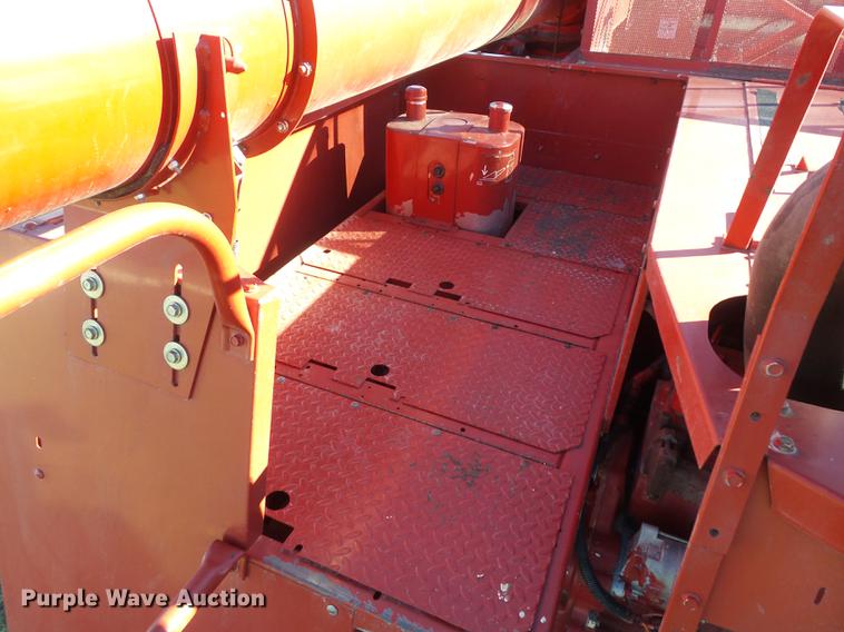 image for item DB6299 1997 Case IH 2144 combine