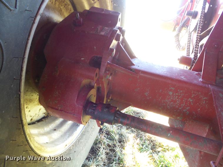 image for item DB6299 1997 Case IH 2144 combine