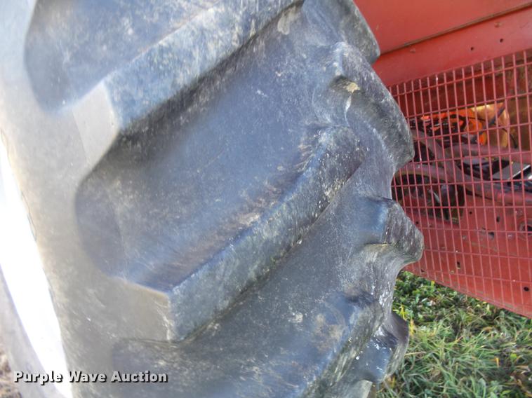 image for item DB6299 1997 Case IH 2144 combine