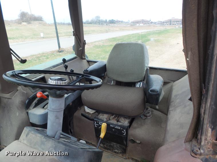 image for item DB6315 1984 John Deere 4850 MFWD tractor