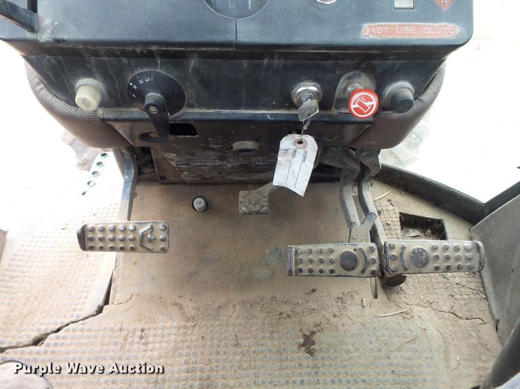 image for item DB6315 1984 John Deere 4850 MFWD tractor