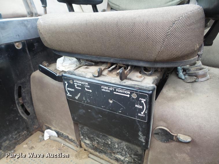 image for item DB6315 1984 John Deere 4850 MFWD tractor