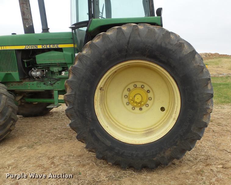 image for item DB6315 1984 John Deere 4850 MFWD tractor