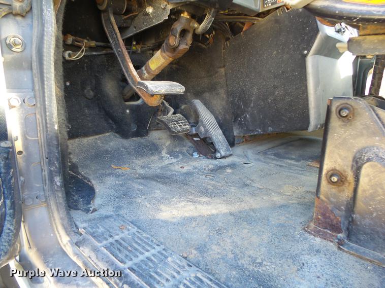 image for item DB7339 1999 Mack CH613 semi truck