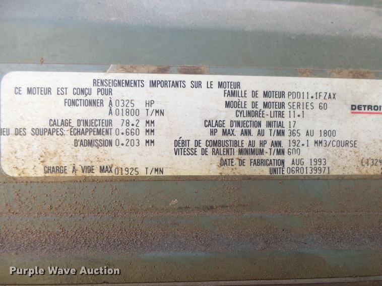 image for item DB7340 1994 International 9400 fertilizer tender truck