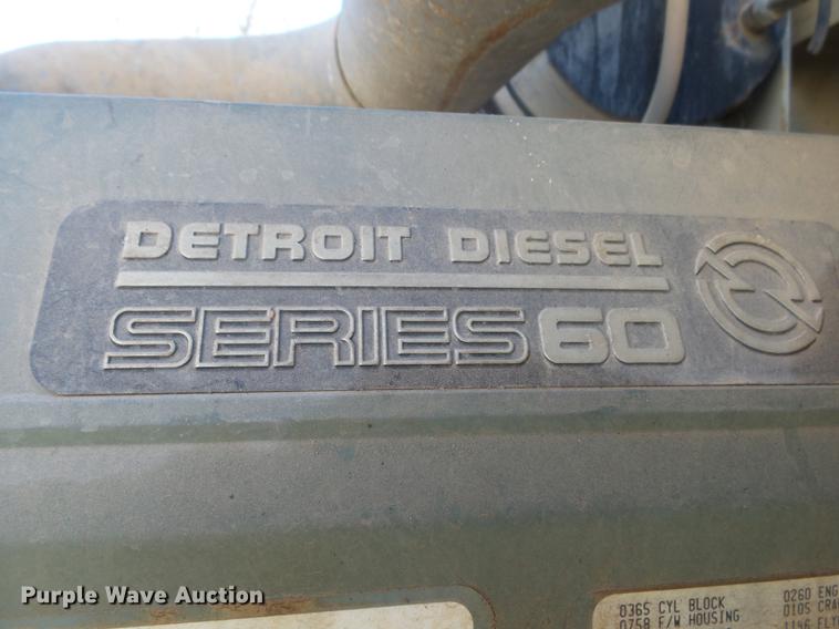 image for item DB7340 1994 International 9400 fertilizer tender truck