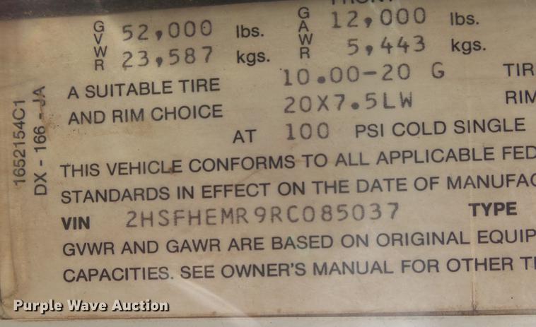 image for item DB7340 1994 International 9400 fertilizer tender truck