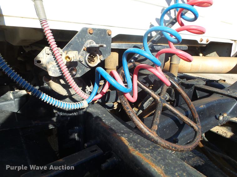 image for item DB7341 1998 Mack CH613 semi truck