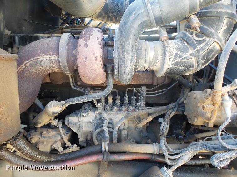 image for item DB7341 1998 Mack CH613 semi truck