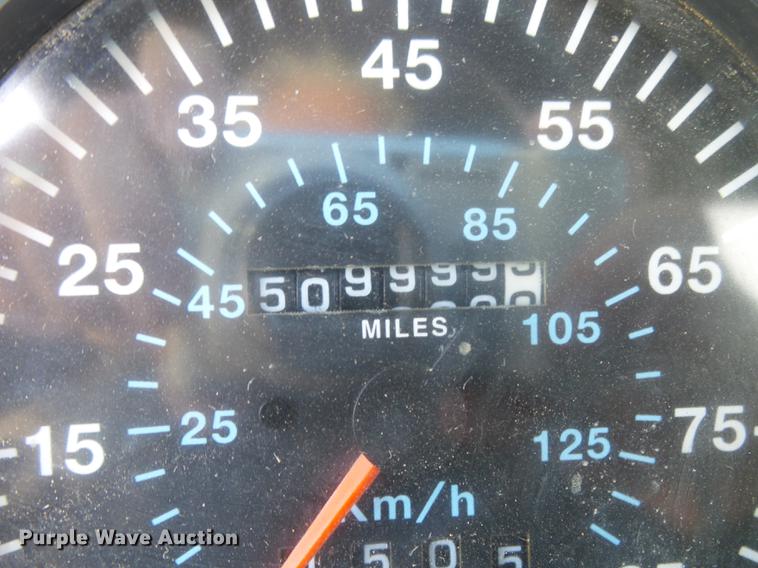 image for item DB7341 1998 Mack CH613 semi truck