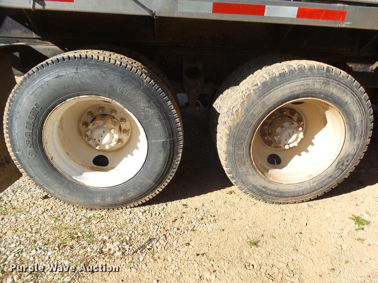 image for item DB7342 1990 International 8300 fertilizer tender truck