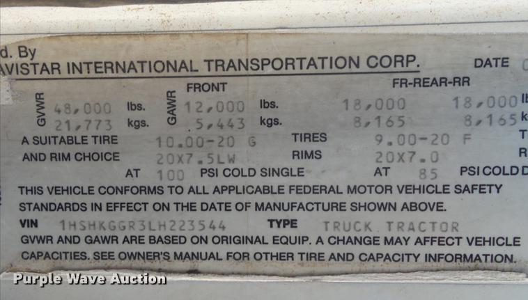 image for item DB7342 1990 International 8300 fertilizer tender truck