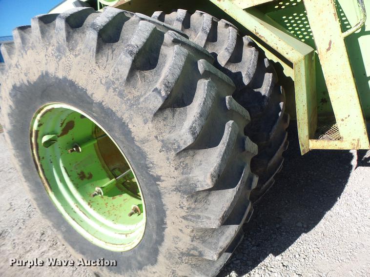 image for item DB9903 1979 Steiger Panther III ST310 4WD tractor