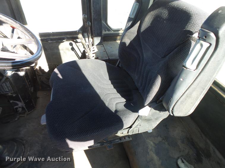 image for item DB9904 1979 Steiger Panther III ST310 4WD tractor