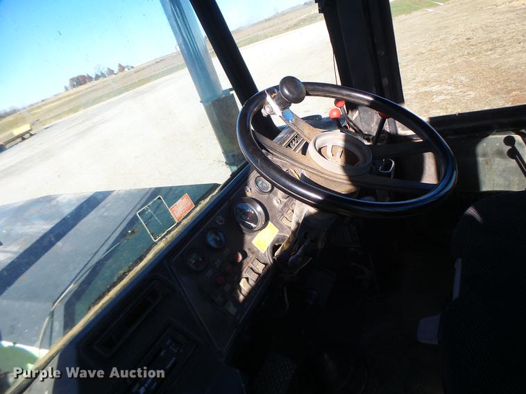 image for item DB9904 1979 Steiger Panther III ST310 4WD tractor